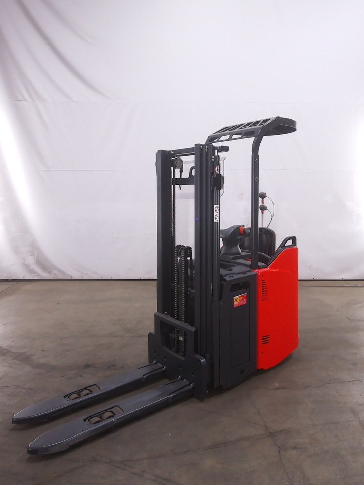 Linde L14SP - Stacker: picture 1 Linde L14SP - Stacker: picture 1