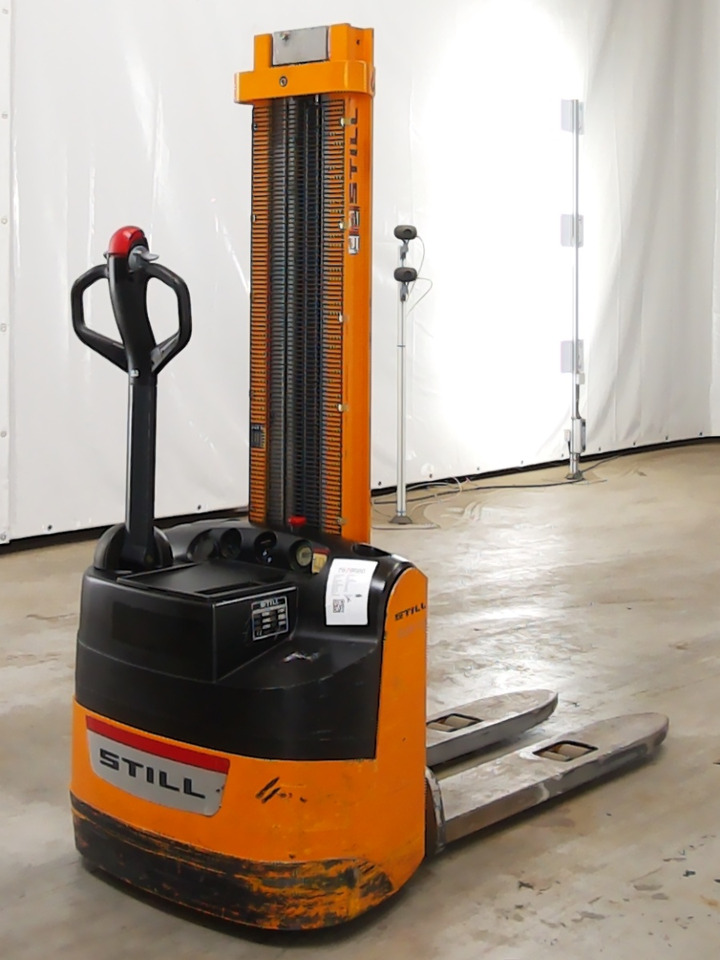 Still EGV12 - Stacker: picture 2 Still EGV12 - Stacker: picture 2