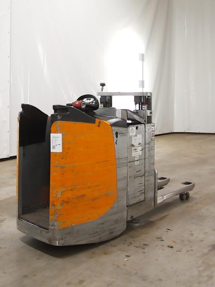 Still EXD-S20 - Stacker: picture 2 Still EXD-S20 - Stacker: picture 2