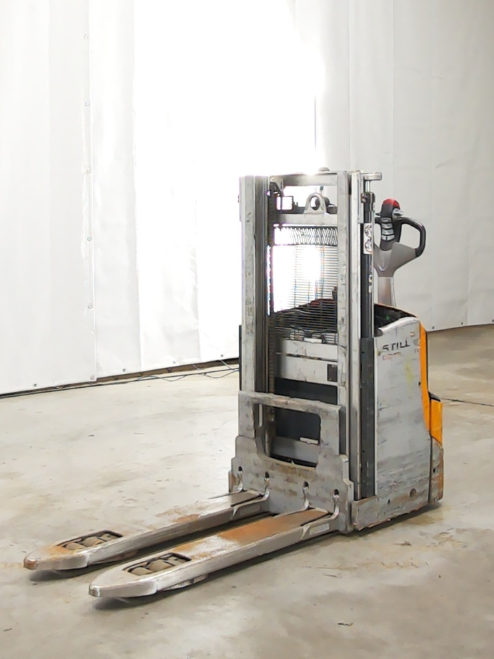 Still EXD18L - Stacker: picture 1 Still EXD18L - Stacker: picture 1
