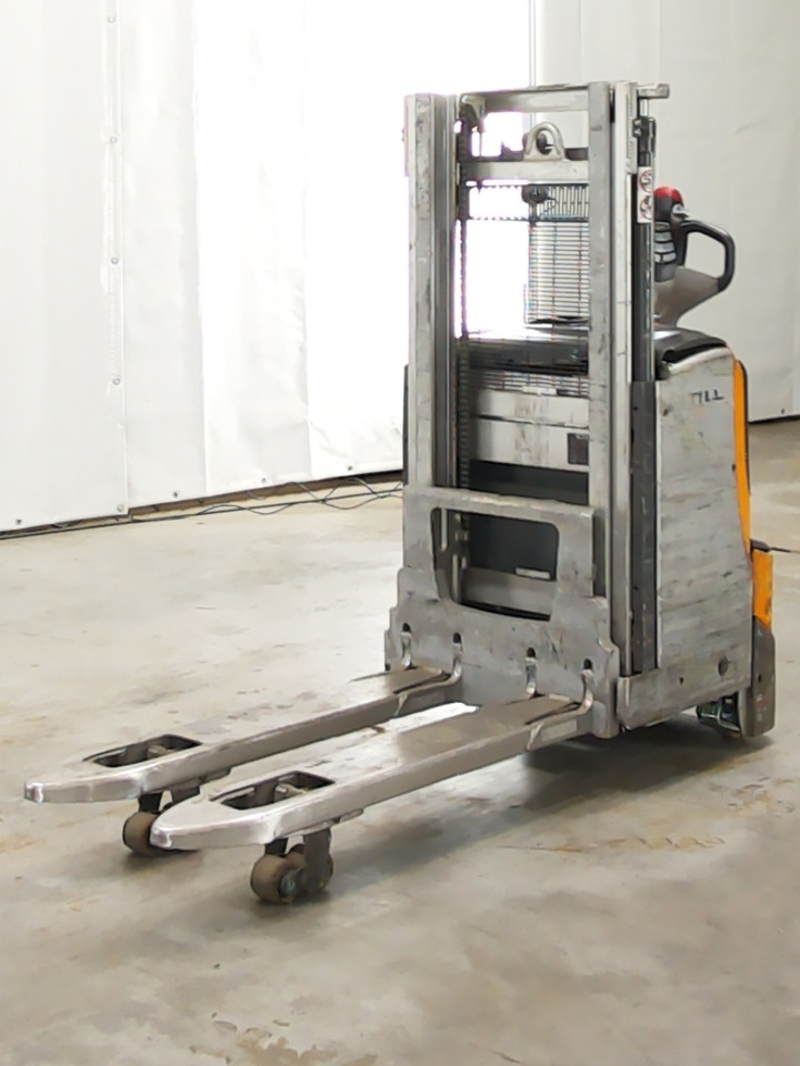 Still EXD18L - Stacker: picture 1 Still EXD18L - Stacker: picture 1