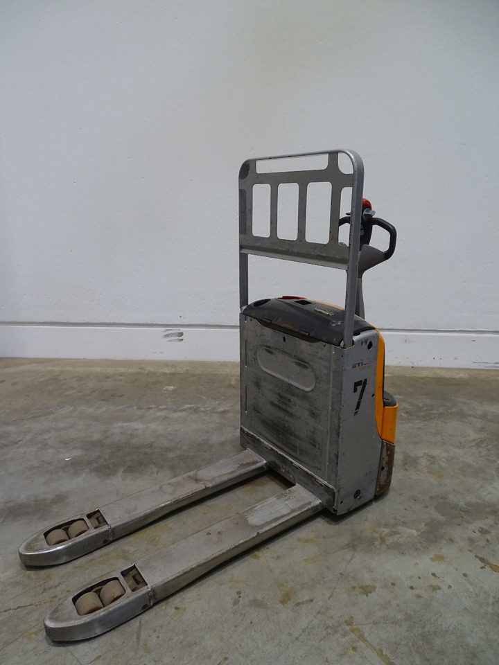 Still EXU16 - Pallet truck: picture 1 Still EXU16 - Pallet truck: picture 1
