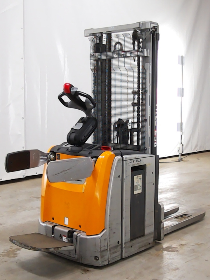 Still EXV-SF20 - Stacker: picture 2 Still EXV-SF20 - Stacker: picture 2