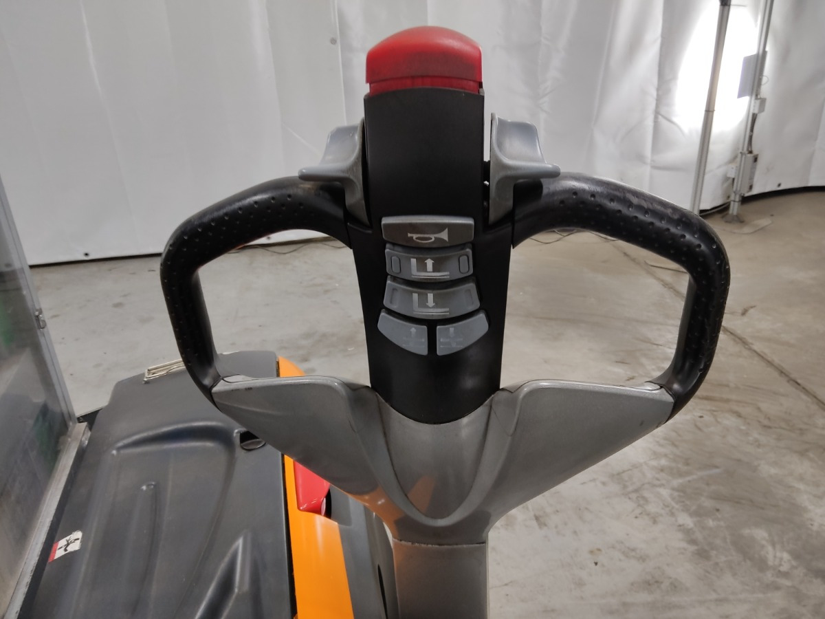 Still EXV12I - Stacker: picture 3 Still EXV12I - Stacker: picture 3