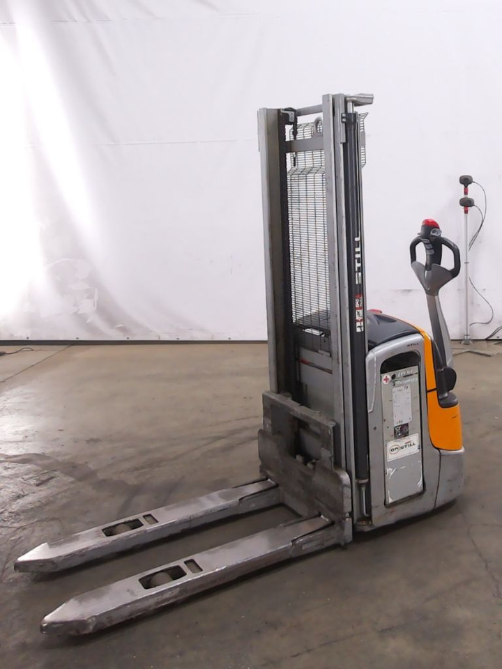 Still EXV14C - Stacker: picture 1 Still EXV14C - Stacker: picture 1