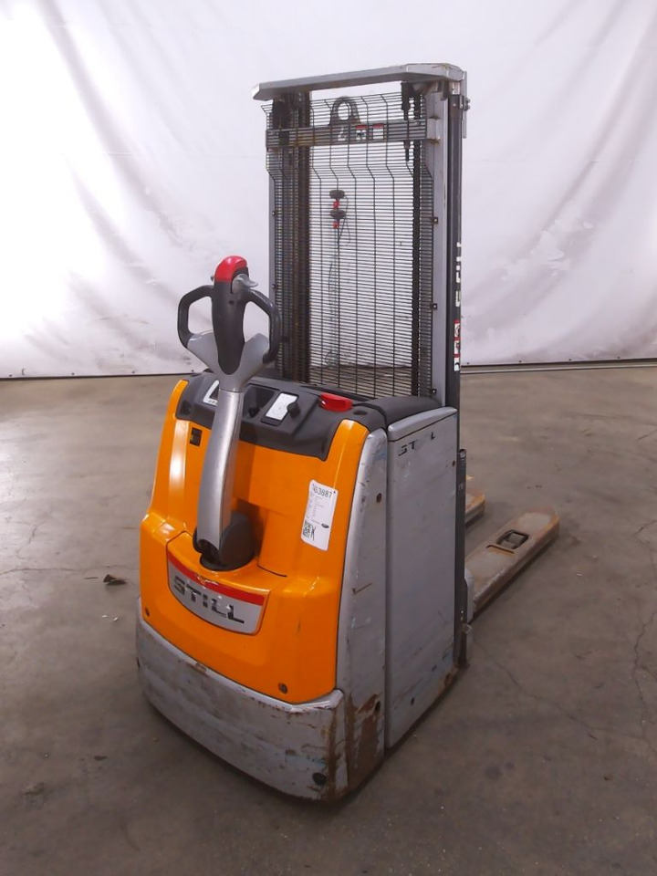 Still EXV16 - Stacker: picture 2 Still EXV16 - Stacker: picture 2