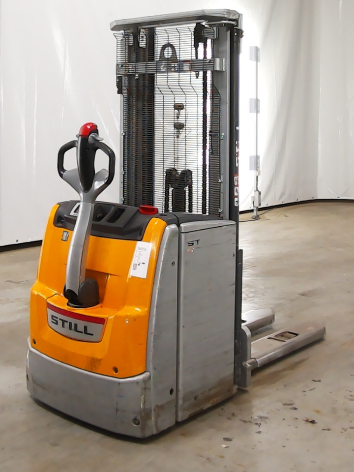 Still EXV16 - Stacker: picture 2 Still EXV16 - Stacker: picture 2