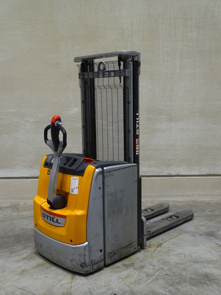 Still EXV16 - Stacker: picture 2 Still EXV16 - Stacker: picture 2