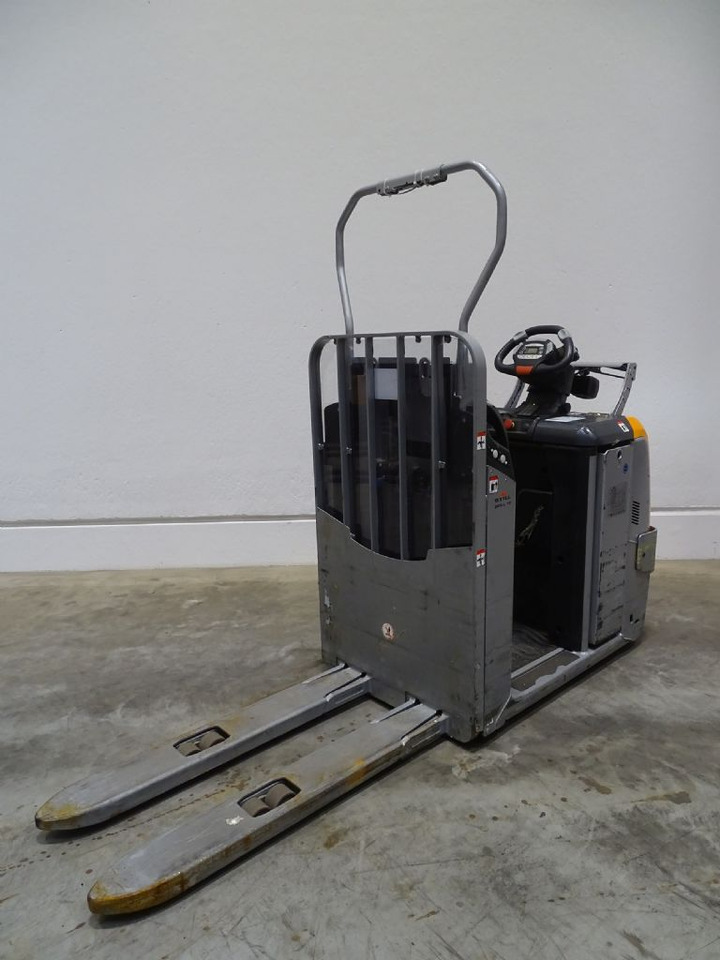 Still OPX-L12 - Order picker: picture 1 Still OPX-L12 - Order picker: picture 1