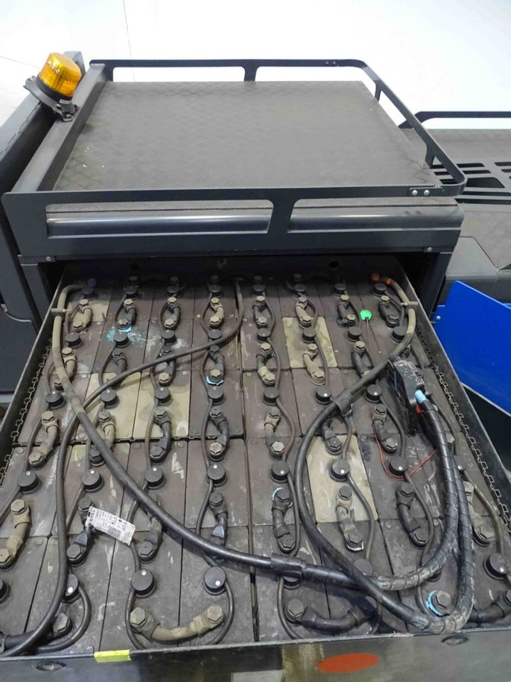 Still R07-25L - Tow tractor: picture 4 Still R07-25L - Tow tractor: picture 4