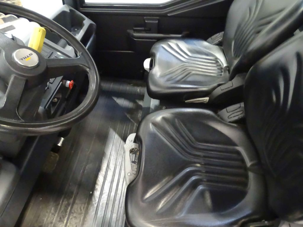 Still R07-25L - Tow tractor: picture 3 Still R07-25L - Tow tractor: picture 3