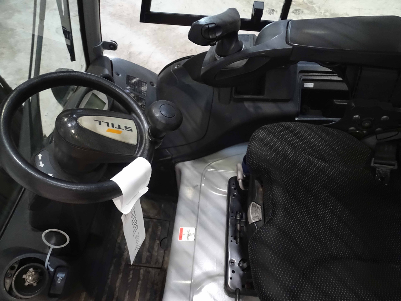 Still RX60-25 - Electric forklift: picture 3 Still RX60-25 - Electric forklift: picture 3