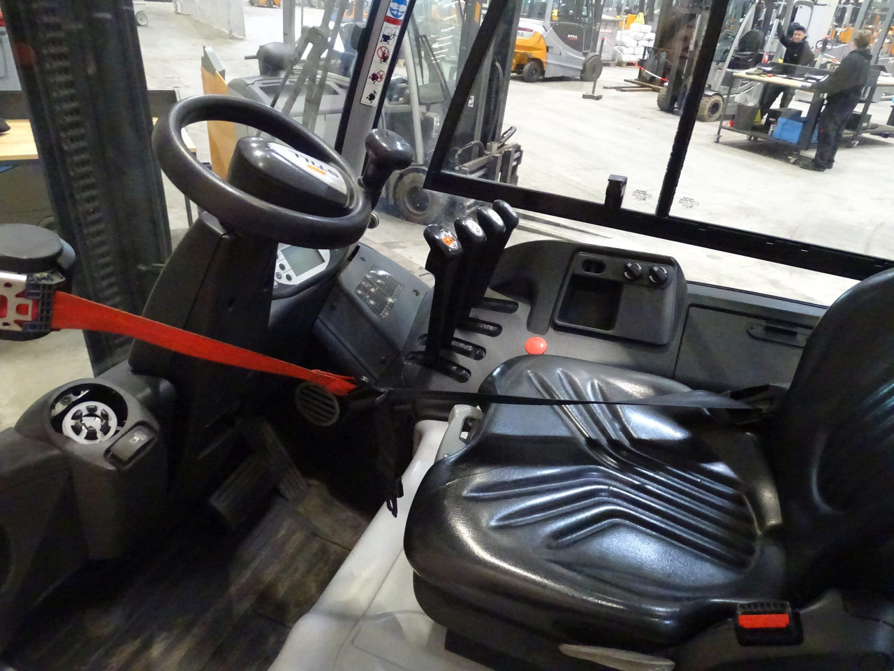 Still RX60-40 - Electric forklift: picture 3 Still RX60-40 - Electric forklift: picture 3