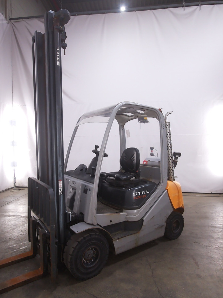 Still RX70-25T - LPG forklift: picture 1 Still RX70-25T - LPG forklift: picture 1