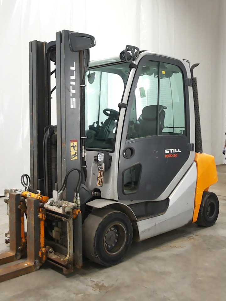 Diesel forklift Still RX70-30: picture 1