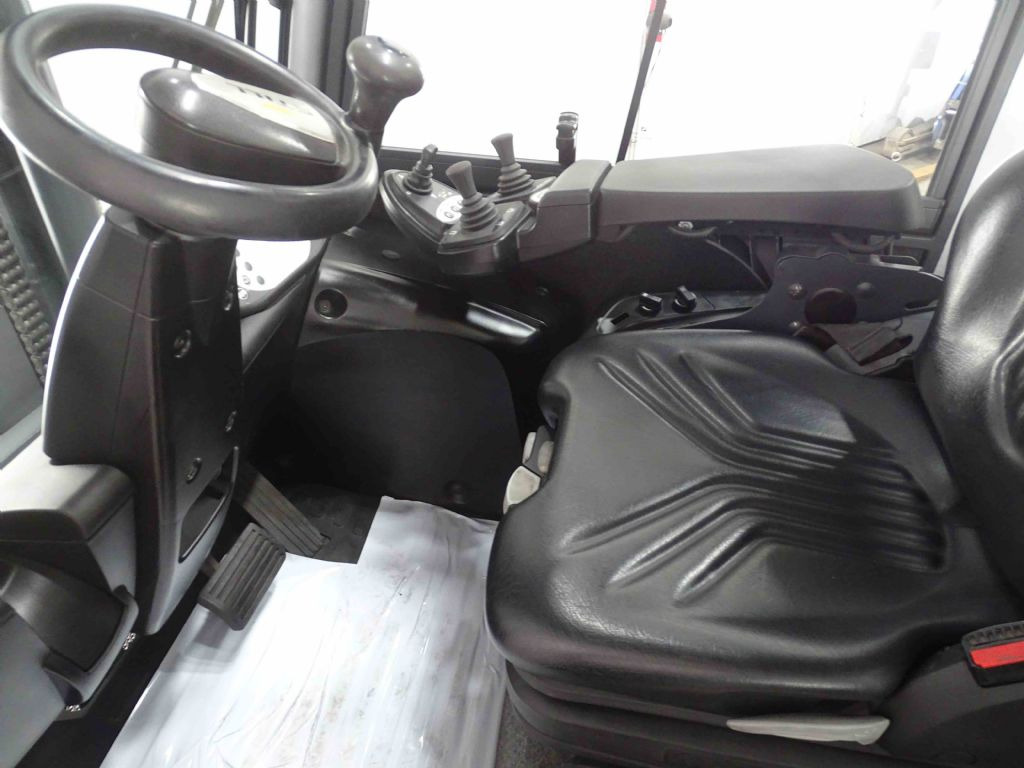 Still RX70-80/900 - Diesel forklift: picture 3 Still RX70-80/900 - Diesel forklift: picture 3