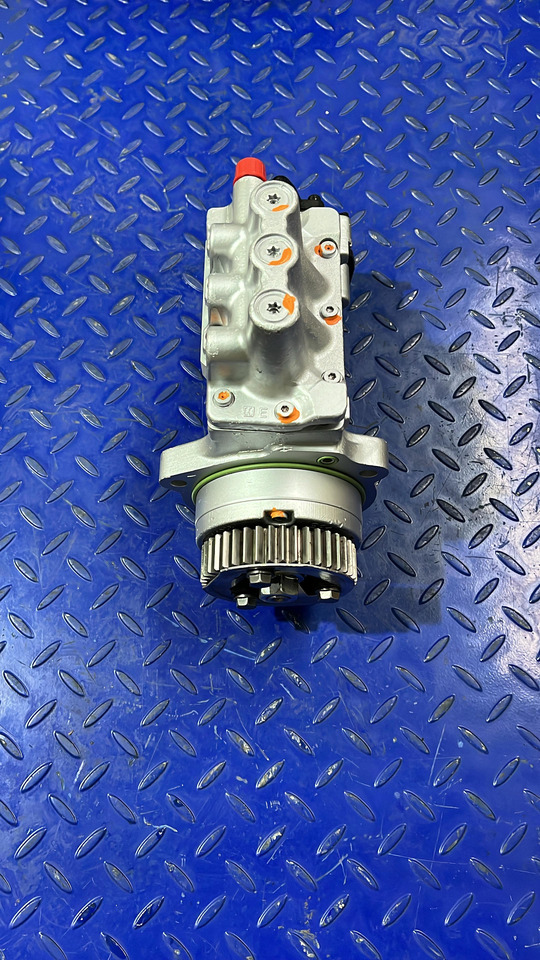 Mercedes Atego Arocs Euro 6 High Pressure Pump OM936 - Fuel pump for Truck: picture 3 Mercedes Atego Arocs Euro 6 High Pressure Pump OM936 - Fuel pump for Truck: picture 3