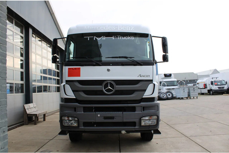 Mercedes-Benz Axor 3344 K 6x4 Tipper Truck - Tipper: picture 5 Mercedes-Benz Axor 3344 K 6x4 Tipper Truck - Tipper: picture 5