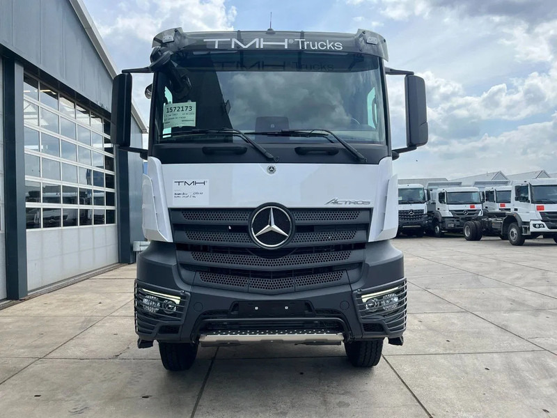 Mercedes-Benz Actros 3348 S 6x4 Tractor Head - Tractor unit: picture 2 Mercedes-Benz Actros 3348 S 6x4 Tractor Head - Tractor unit: picture 2