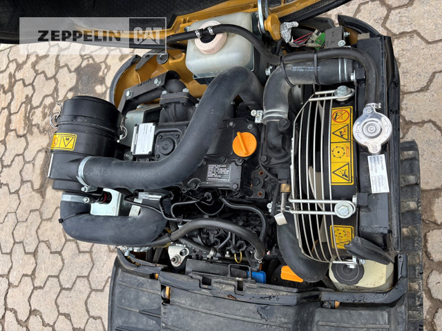 Mini excavator Cat 300.9D: picture 10