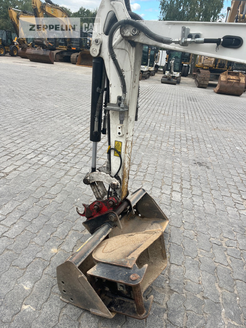 Mini excavator Cat 301.8-05A: picture 10