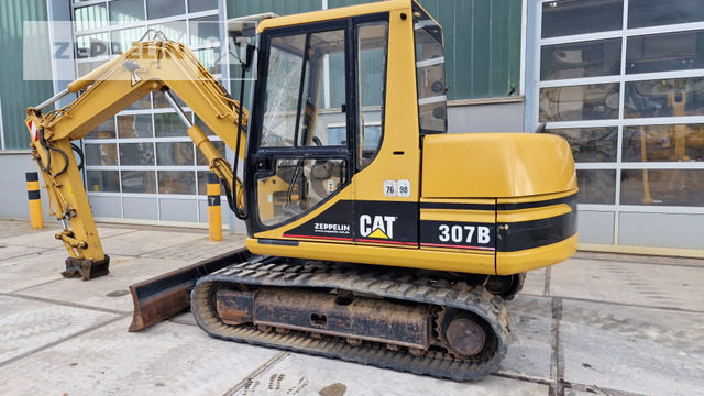 Cat 307B - Mini excavator: picture 2 Cat 307B - Mini excavator: picture 2