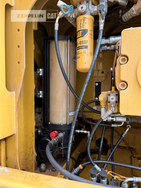 Crawler excavator Cat 374FL: picture 29