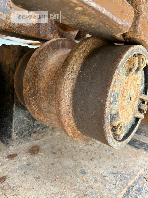 Crawler excavator Cat 374FL: picture 15