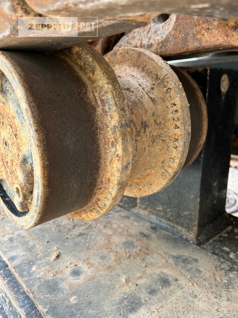 Crawler excavator Cat 374FL: picture 17