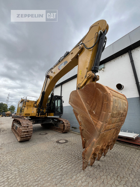 Crawler excavator Cat 374FL: picture 8