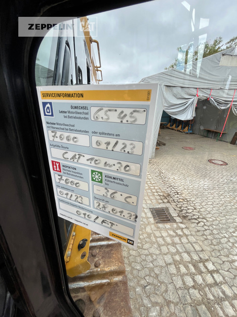 Crawler excavator Cat 374FL: picture 39