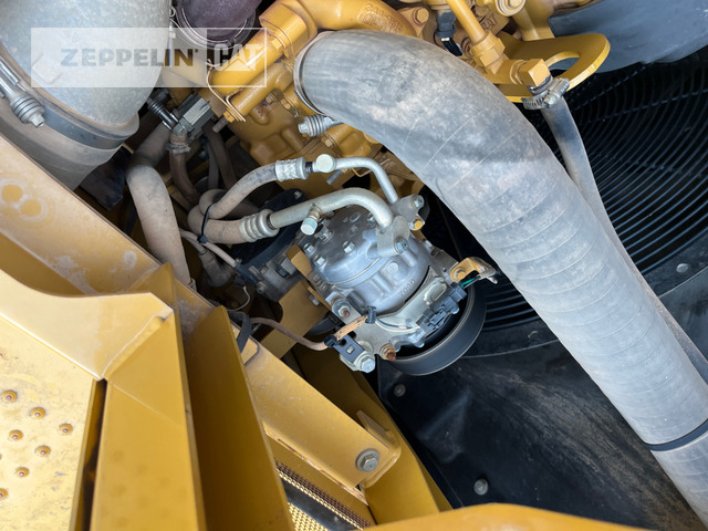 Crawler excavator Cat 374FL: picture 34