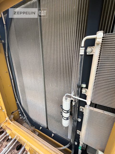 Crawler excavator Cat 374FL: picture 38