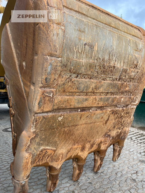 Crawler excavator Cat 374FL: picture 10