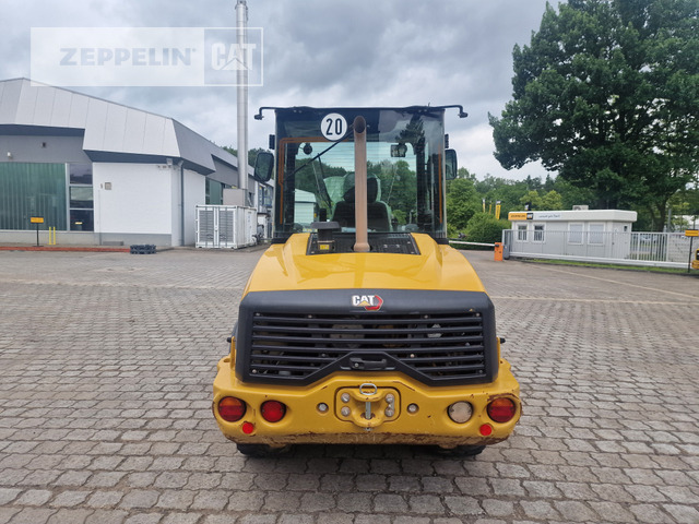 Cat 907M - Wheel loader: picture 5 Cat 907M - Wheel loader: picture 5