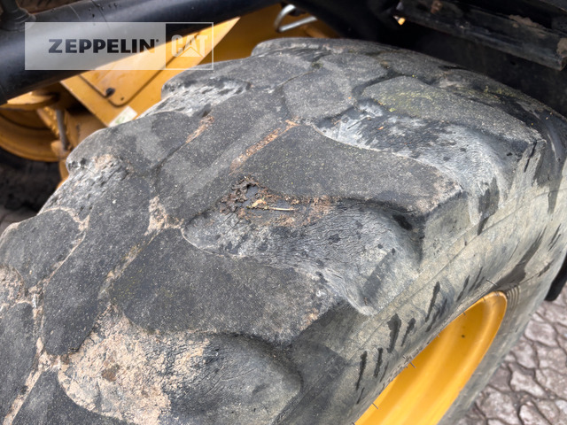 Cat 908M - Wheel loader: picture 5 Cat 908M - Wheel loader: picture 5