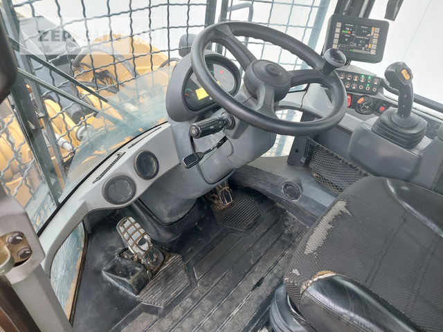 Cat 938M on lease Cat 938M: picture 32