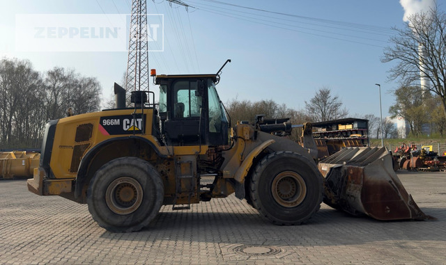 Cat 966M - Wheel loader: picture 3 Cat 966M - Wheel loader: picture 3