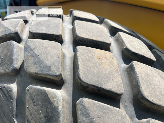 Compactor Cat CS12GC: picture 11
