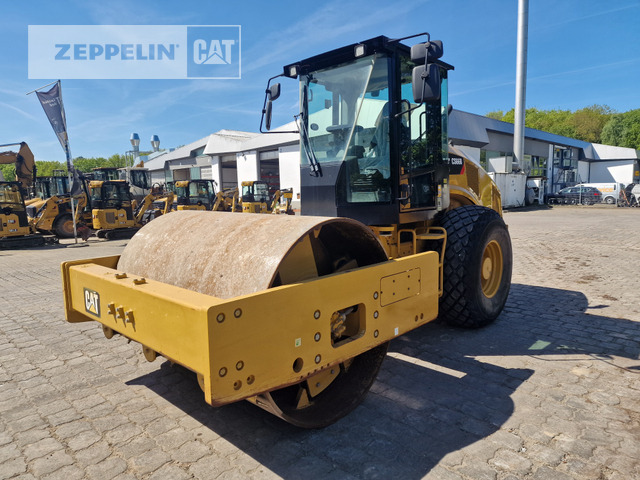 Compactor Cat CS66B: picture 1