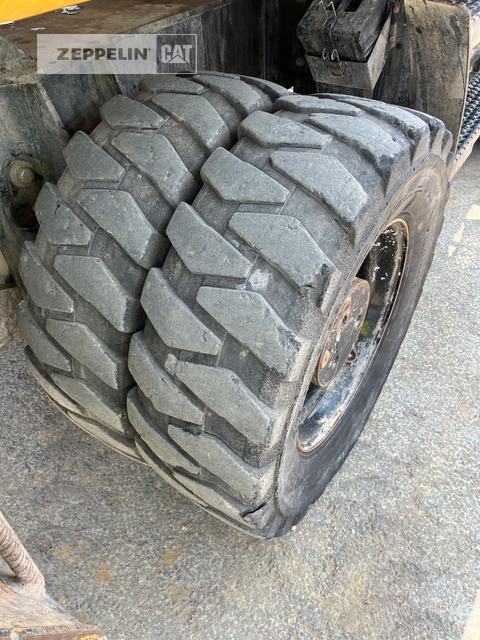Wheel excavator Cat M318D: picture 12