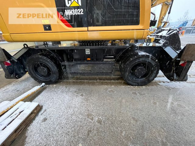 Waste/ Industry handler Cat MH3022: picture 16