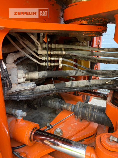 Wheel loader Hitachi ZW310-6: picture 16