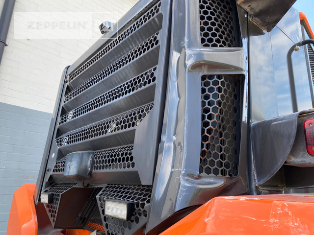 Wheel loader Hitachi ZW310-6: picture 18