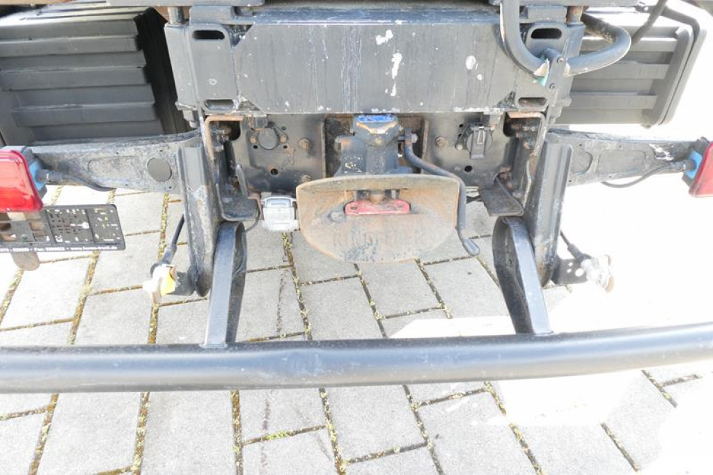 Dropside/ Flatbed truck, Crane truck MAN TG-S 26.440 6x4 Pritsche Heckkran PK 27002+Funk: picture 13 Dropside/ Flatbed truck, Crane truck MAN TG-S 26.440 6x4 Pritsche Heckkran PK 27002+Funk: picture 13