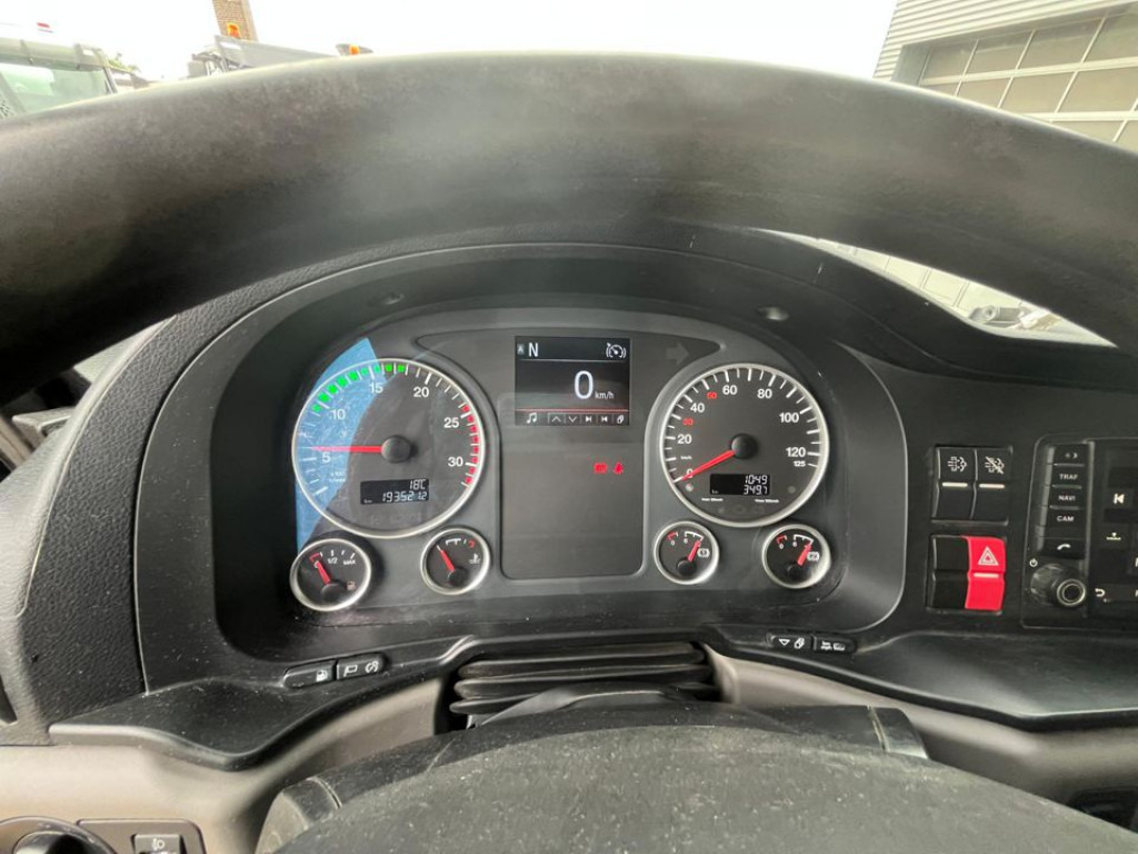 MAN TG-S 35.460 8x6 4 Achs Muldenkipper Meiller 18m³ - Dumper: picture 2 MAN TG-S 35.460 8x6 4 Achs Muldenkipper Meiller 18m³ - Dumper: picture 2