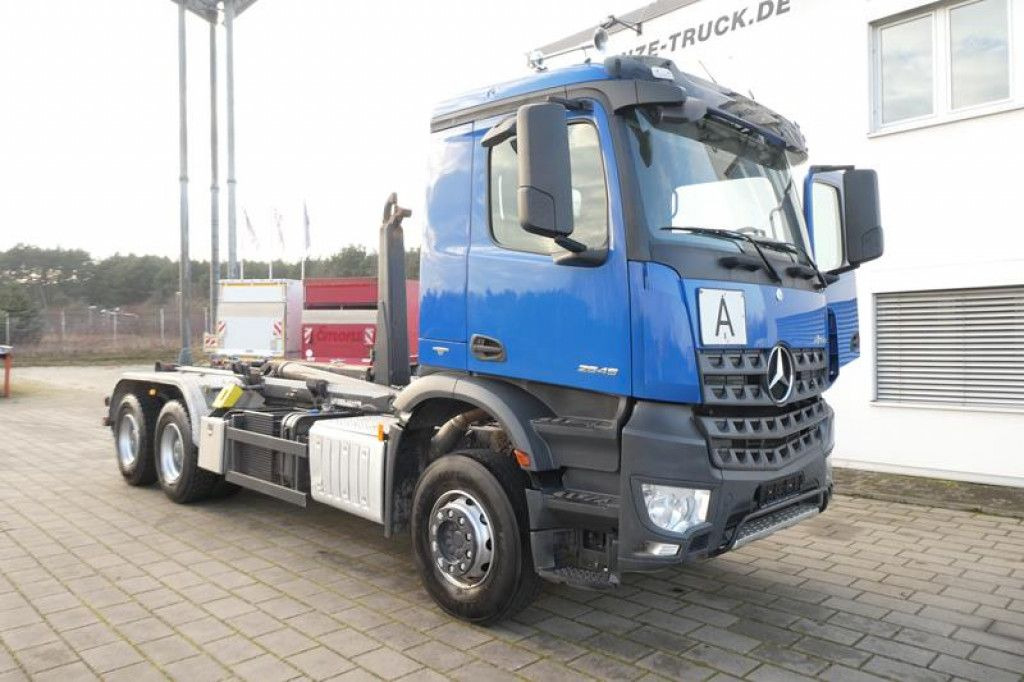 Mercedes-Benz Arocs 2645 K 6x4 Abrollkipper Meiller deutsch to - Hook lift truck: picture 2 Mercedes-Benz Arocs 2645 K 6x4 Abrollkipper Meiller deutsch to - Hook lift truck: picture 2