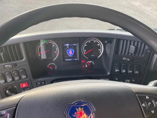 Tractor unit Scania P360 trekker euro 5 opticruise: picture 9