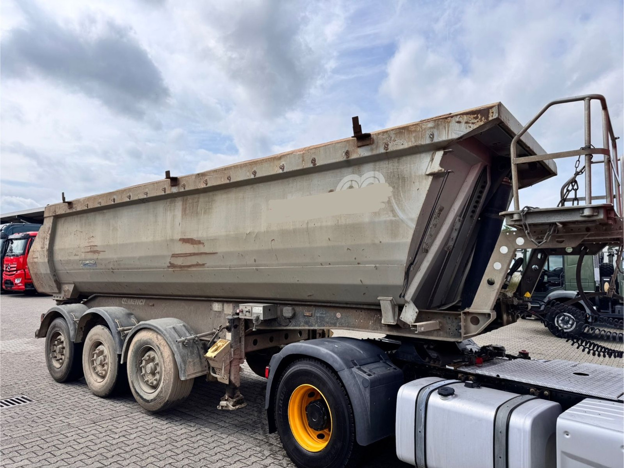 Menci SA700R Kipper Mulde 27m³ Lift Stahl Stück - Tipper semi-trailer: picture 2 Menci SA700R Kipper Mulde 27m³ Lift Stahl Stück - Tipper semi-trailer: picture 2