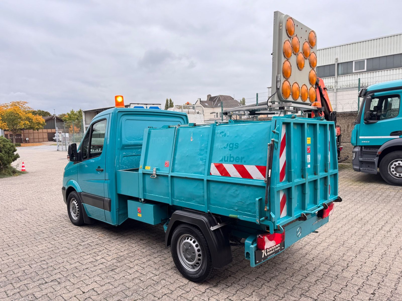 Mercedes-Benz 313 CDI  Sprinter II Bertsche  Müllwagen  Tafel - Garbage truck: picture 4 Mercedes-Benz 313 CDI  Sprinter II Bertsche  Müllwagen  Tafel - Garbage truck: picture 4